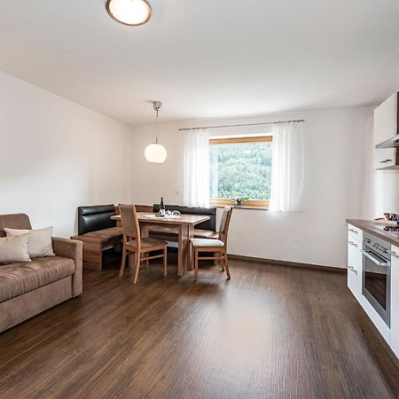 פלדאת'ורנס Appartements Toni מראה חיצוני תמונה